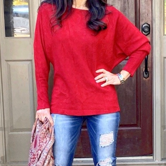 Sweaters - ✨LAST ONE✨PARIS✨soft silk viscose blend sweater